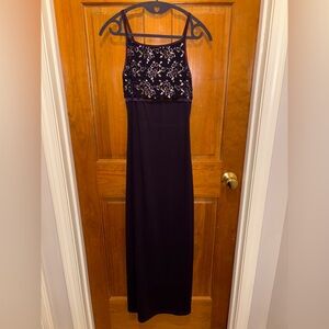 BYER TOO! Elegant Purple Evening Gown